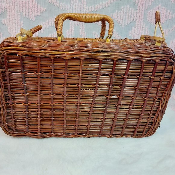 Vintage Woven Straw Rattan Wicker Large Carrying Case Suitcase with Lid Hinge - Picture 6 of 10